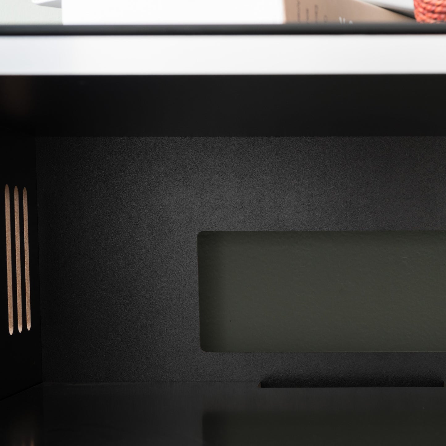 Tauris Titan Media Storage Cabinet, Hi Fi Cabinet, Tempered Glass Door, Black